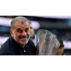 Tottenham Hotspur erotti päävalmentaja Ange Postecogloun etukäteen